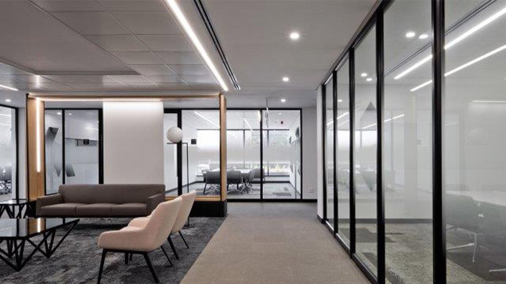 Combining natural daylight, artificial lighting in office fit-outs