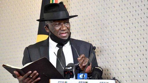 Ramaphosa chooses Cele over Sitole in battle for power of SAPS - Vimarsana News