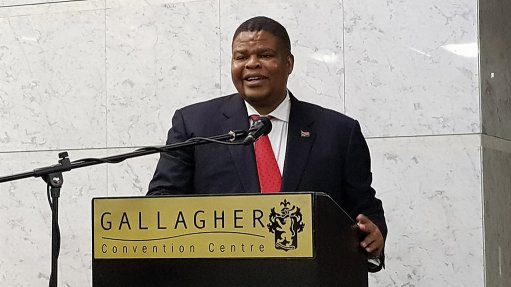 Deputy Minister Mahlobo sends a stern warning against illegal water use - Vimarsana News