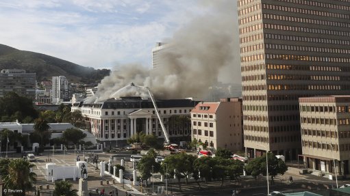 Parliament confirms containment of fire - Vimarsana News