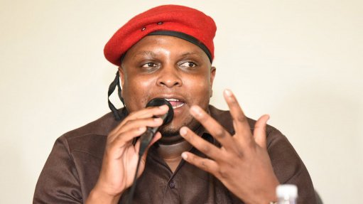 Shivambu assault trial: lawyer insists EFF MP has right not to be photographed - Vimarsana News