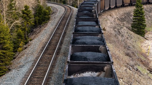 miningweekly.com - Martin Creamer - Transnet could be major disaster to South African economy, coal commentators warn