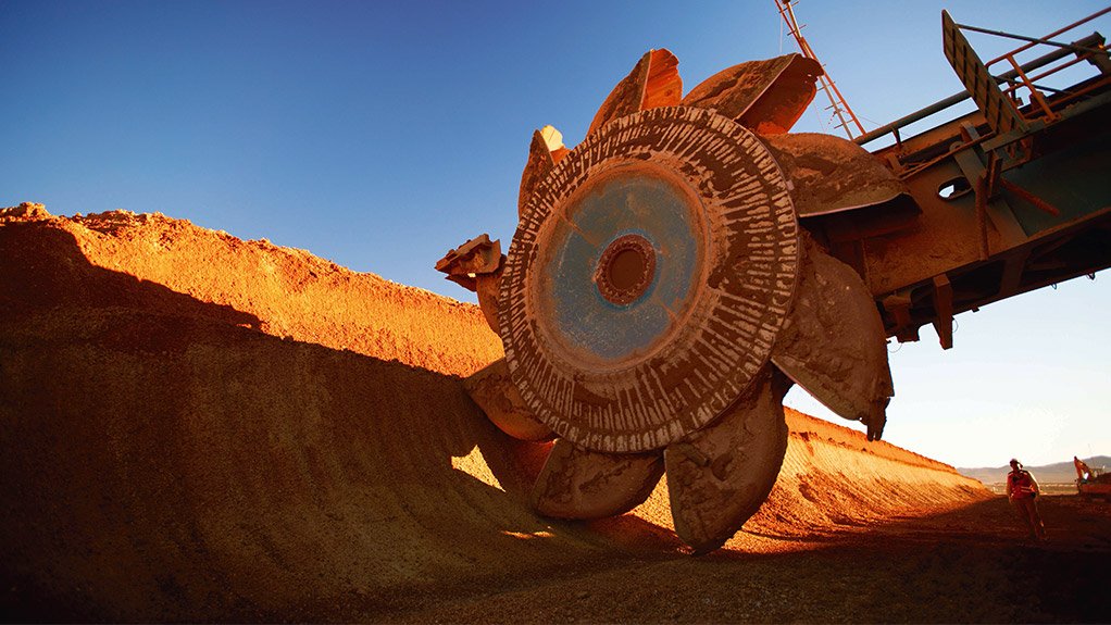 BHP recurre al arbitraje mientras mineras chilenas buscan participar en el auge del cobre