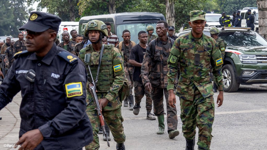Congo rebels face some resistance in Goma, more peacekeepers killed