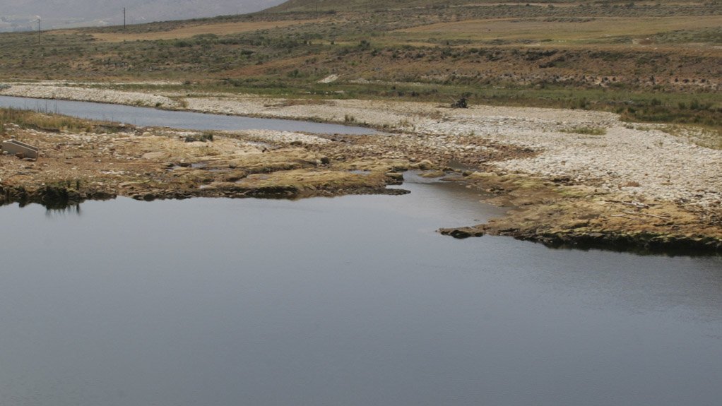 Independent economic regulator will ensure fair, sustainable water management, Godongwana says