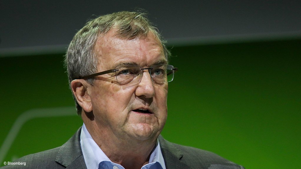 Barrick's earnings rise on higher gold price; strategic growth objectives on track