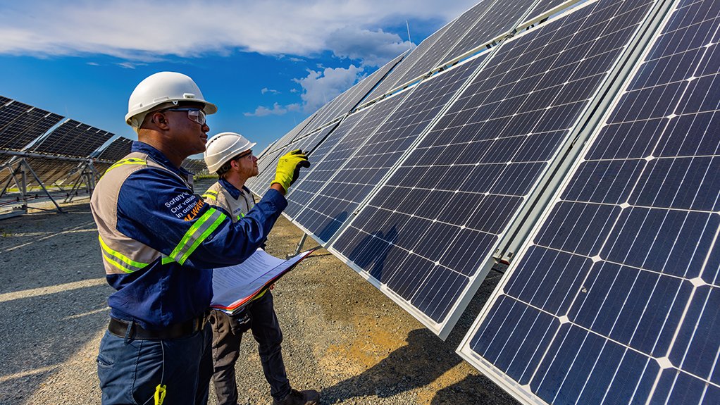 Energy jobs rise but labour shortages threaten future projects – IEA