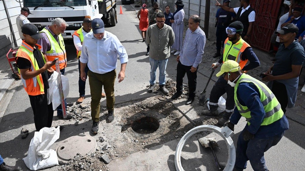 Cape Town continues roll-out of lockable glass-fibre manhole covers to curb vandalism
