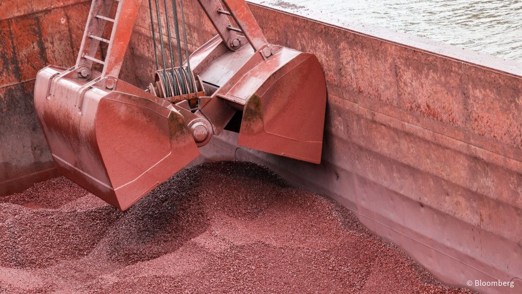 China imports more iron-ore, coal in Q1, but less copper