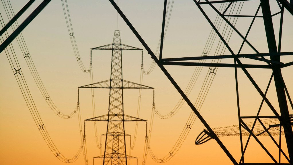 Oil persists, coal declines, renewables increase by 2040, but global warming to rise through to 2100, says Bain&Co