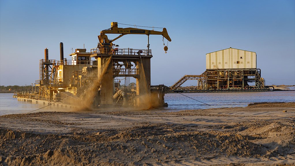 Mozambique's new mine ownership rules could deter foreign investment, industry body says