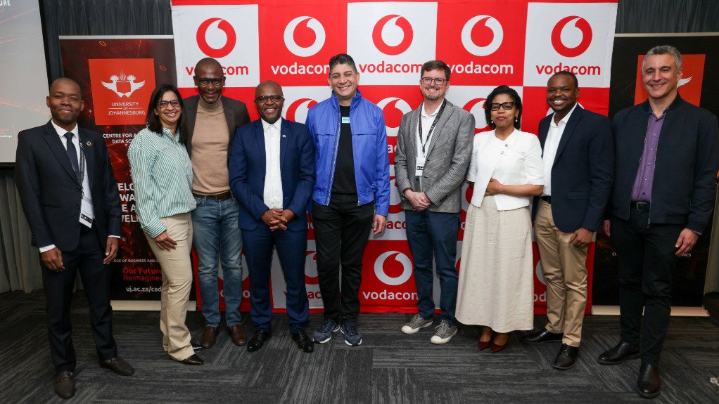 Vodacom, UJ, AWS launch AI partnership to build next generation of South Africa’s digital talent 