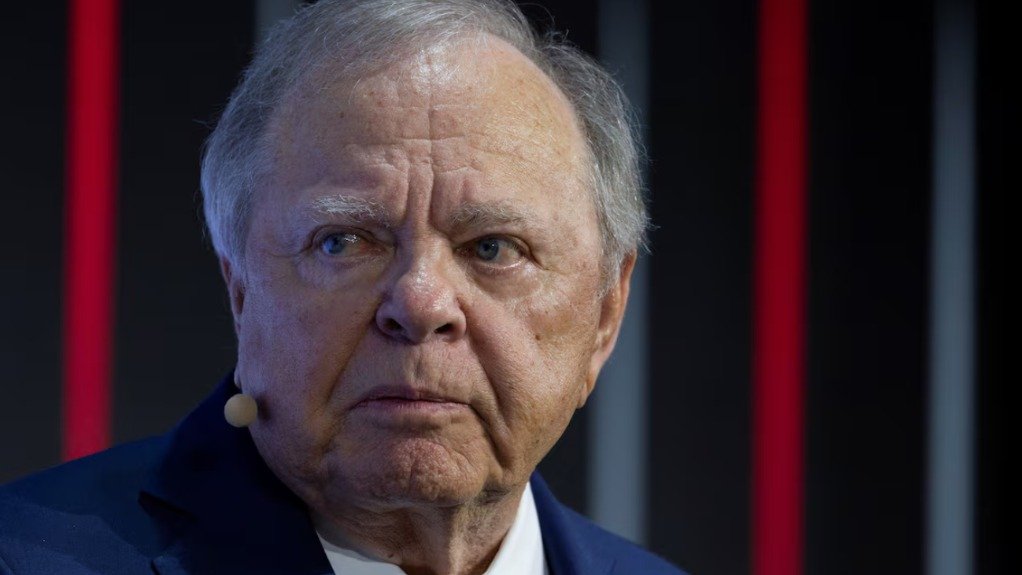 US firm Heeney Capital to operate Venezuela gold mine, Continental seeks to enter oil project